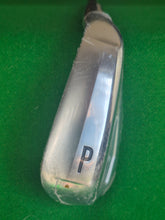 Load image into Gallery viewer, New Srixon ZX5 Pitching Wedge 44° Regular
