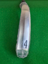 Load image into Gallery viewer, New Srixon ZX7 4 Iron 22° Stiff
