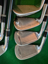 Load image into Gallery viewer, Cleveland HB3 Irons 4 - SW Senior

