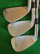 Load image into Gallery viewer, Callaway Apex Pro '16 Irons 5 - PW Regular+
