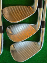 Load image into Gallery viewer, Callaway Apex Pro '16 Irons 5 - PW Regular+

