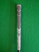 Load image into Gallery viewer, Ping G425 Sand Wedge Soft Regular Black Dot
