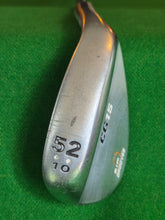 Load image into Gallery viewer, Cleveland CG15 Gap Wedge 52° with New Grip
