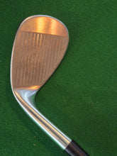 Load image into Gallery viewer, Cleveland CG15 Gap Wedge 52° with New Grip
