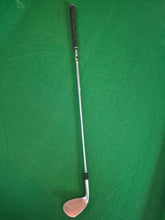Load image into Gallery viewer, Cleveland CG15 Gap Wedge 52° with New Grip

