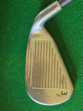 Load image into Gallery viewer, Callaway Steelhead X16 Irons LH 3 - 9 (No 6 Iron)
