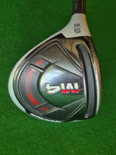 Load image into Gallery viewer, TaylorMade M4 5 Wood LH 18° Regular with Cover
