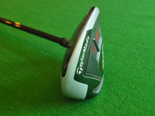 Load image into Gallery viewer, TaylorMade M4 5 Wood LH 18° Regular with Cover
