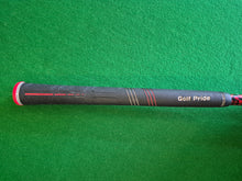 Load image into Gallery viewer, TaylorMade M4 5 Wood LH 18° Regular with Cover
