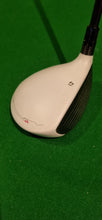 Load image into Gallery viewer, TaylorMade R11 Fairway 3 Wood with Cover
