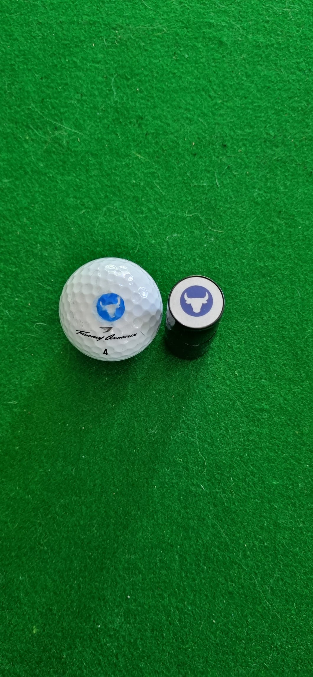 Golf Ball Stamp Marker + Refill Ink - Bull - New